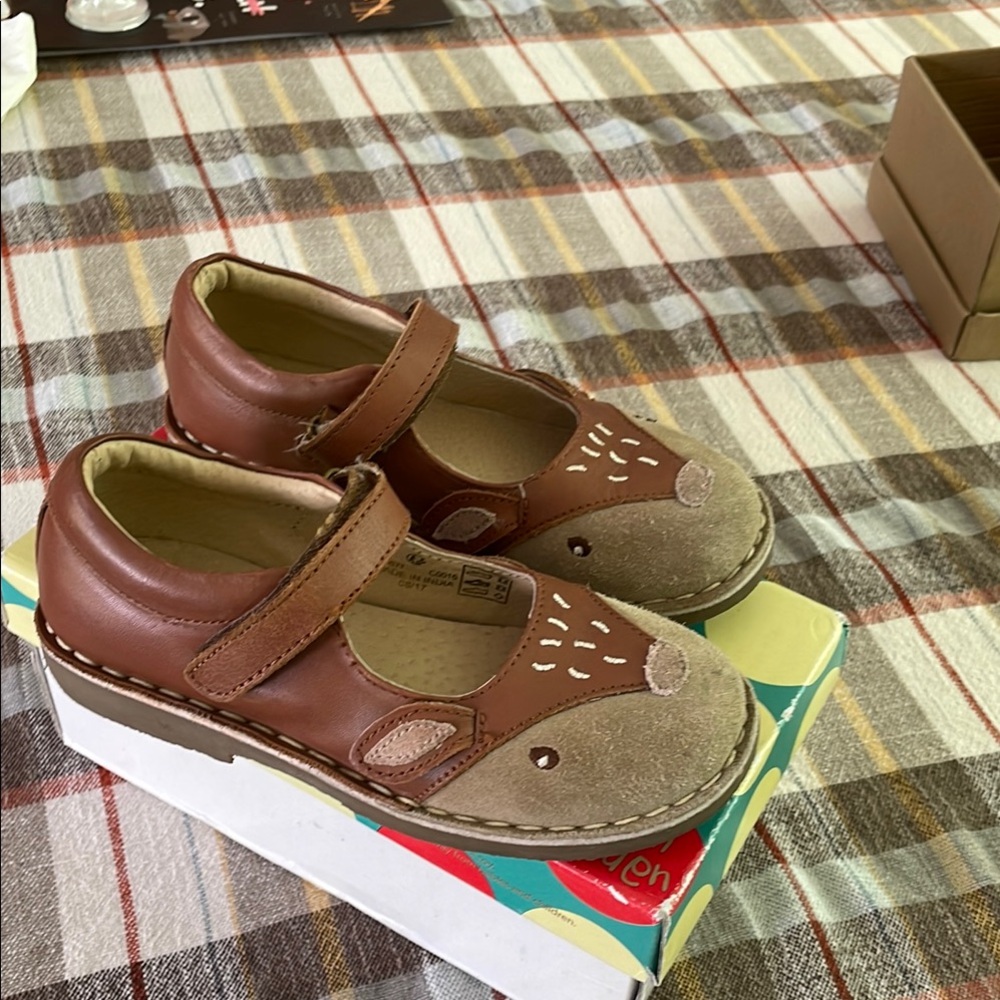 Mini Boden Animal Mary Jane’s